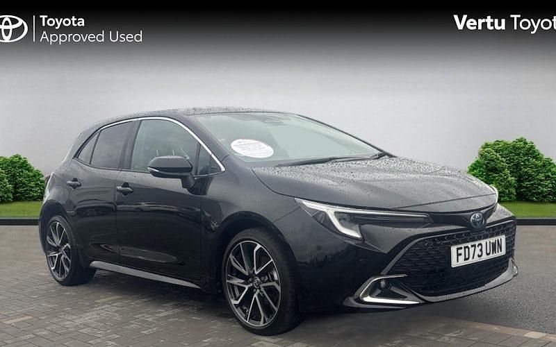 Used 2025 Toyota Corolla Hatchback | £23,396 (Fair price) - Image 1/4
