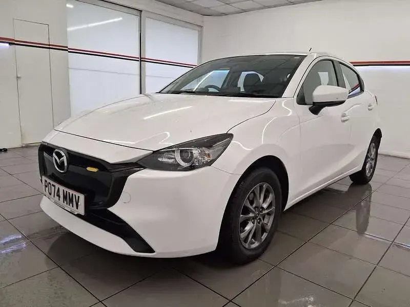 Used Mazda 2 Center-Line 116 HP (85 kW) 2024 White Hatchback