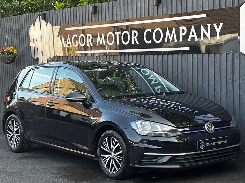 Black Used 2019 VW Golf VII SE Hatchback | £10,995 (A bit pricey) - Image 1/4