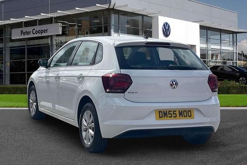 Used VW Polo SE 95 HP (69 kW) 2018 White Hatchback