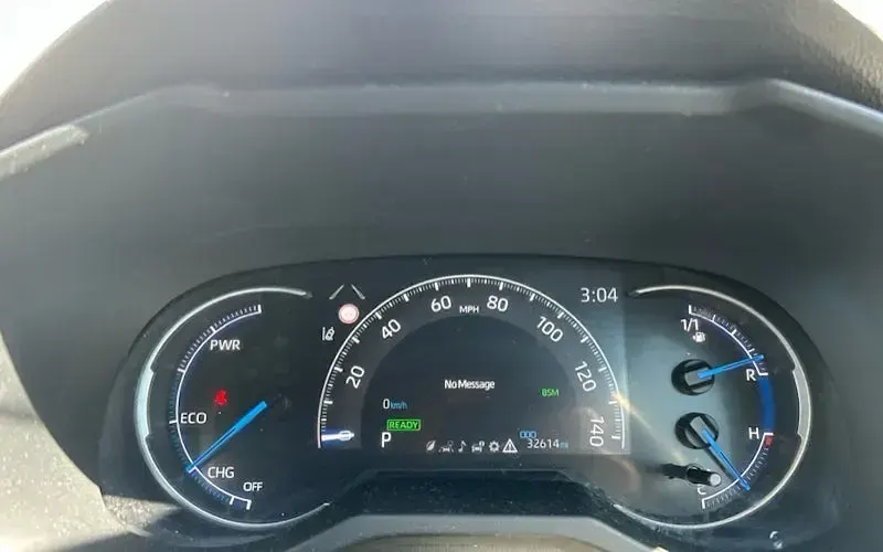 Used Toyota RAV4 Hybrid 218 HP (160 kW) 2021 Blue SUV