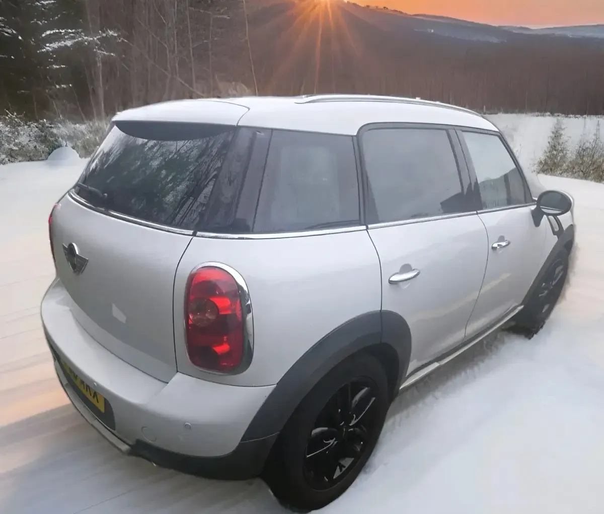 Used Mini Cooper D 2010 White Hatchback