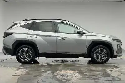 Used Hyundai Tucson Advanced 160 HP (117 kW) 2025 Silver SUV