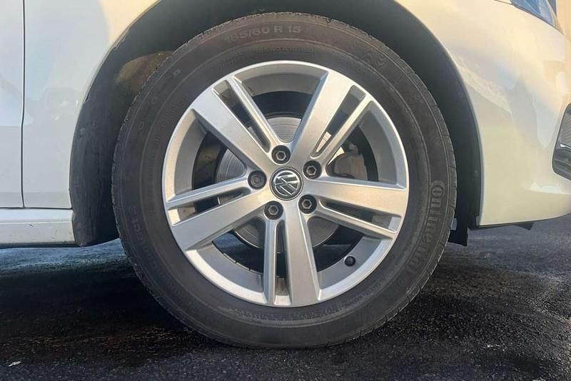 Used VW Polo Edition 90 HP (66 kW) 2017 White Hatchback