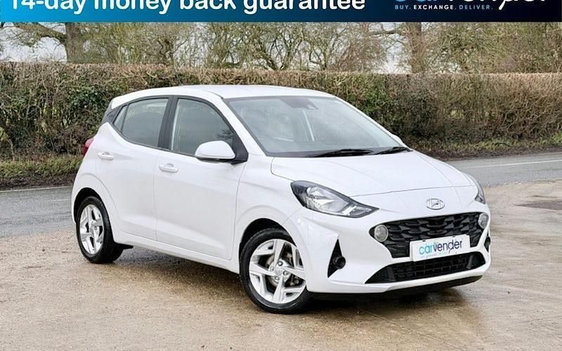 Used Hyundai i10 SE 67 HP (49 kW) 2023 Hatchback
