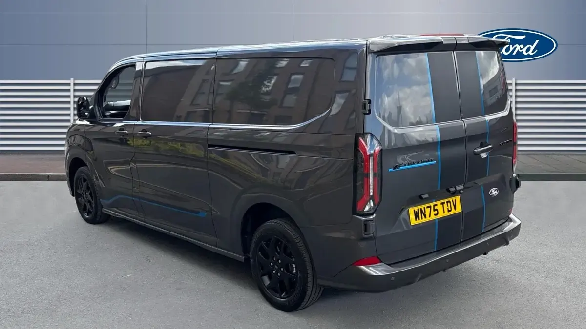 Nuevo Ford Transit Sport 160 kW (218 CV) 2025 Van
