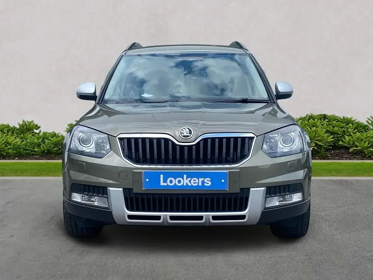 Used Skoda Yeti Drive 150 HP (110 kW) 2017 Green SUV