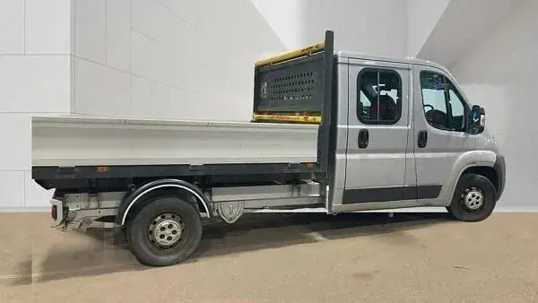 Second-hand Peugeot Boxer 130 CP (95 kW) 2014 Argintiu Van