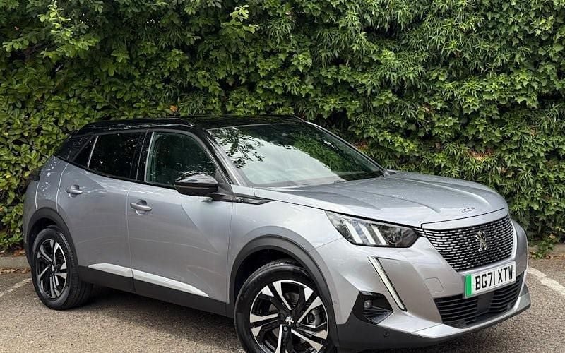 Used 2023 Peugeot e-2008 GTi SUV | £13,391 (Good price) - Image 1/4