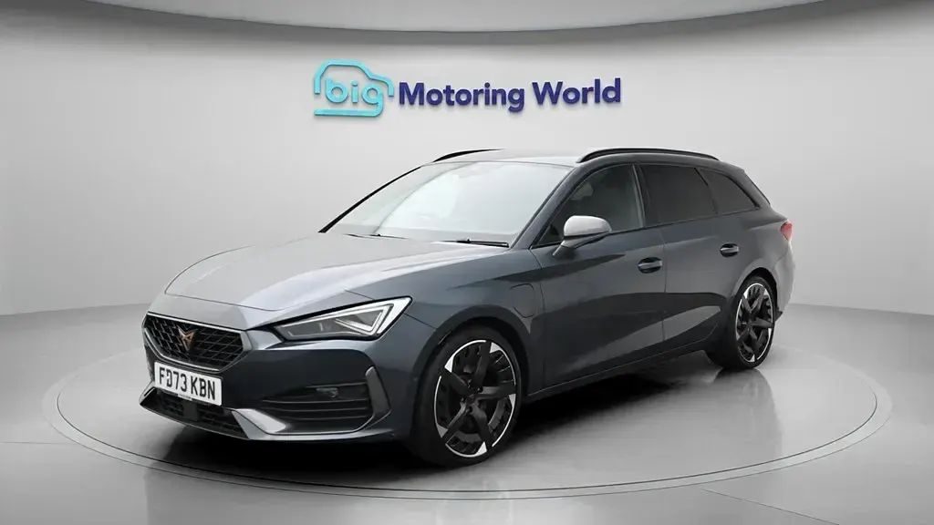 Used Cupra Leon VZ3 245 HP (180 kW) 2024 Grey Estate