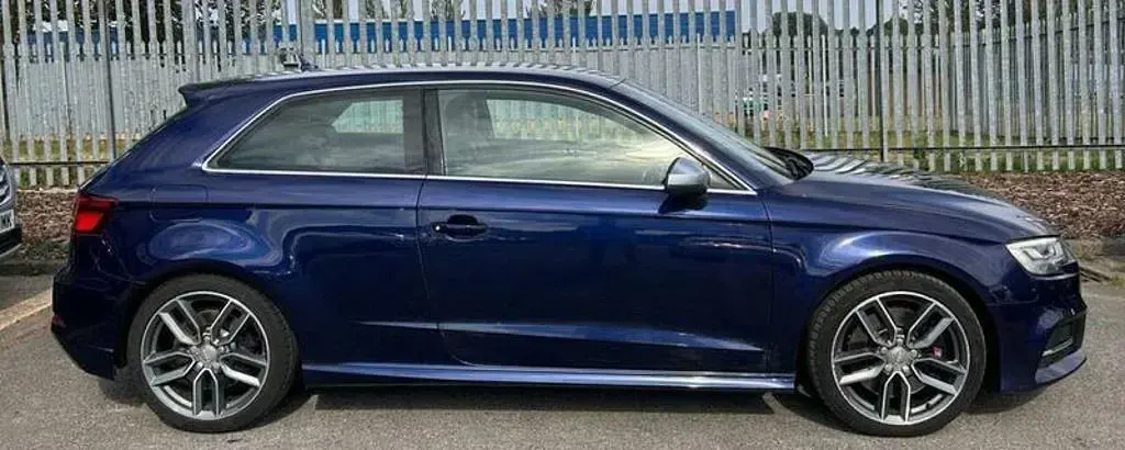 Used Audi S3 Sportback Premium 310 HP (228 kW) 2016 Blue Hatchback
