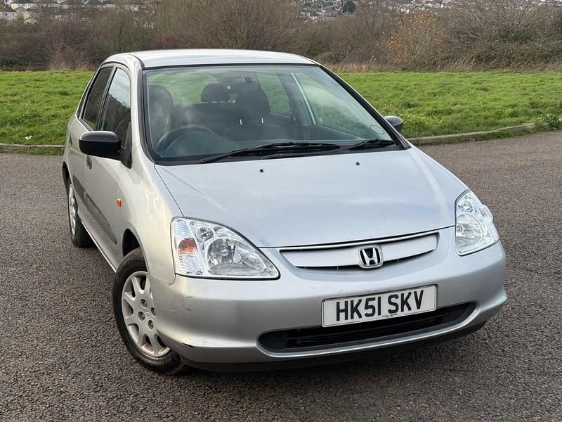 Silver Used 2002 Honda Civic Hatchback | £1,750 (Expensive) - Image 1/4