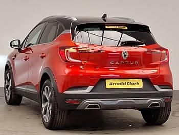 Second-hand Renault Captur R.S. 140 CP (102 kW) 2022 Roșu SUV