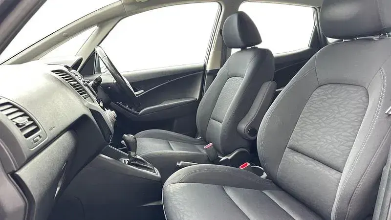 Used Hyundai ix20 SE 125 HP (91 kW) 2017 Grey Hatchback