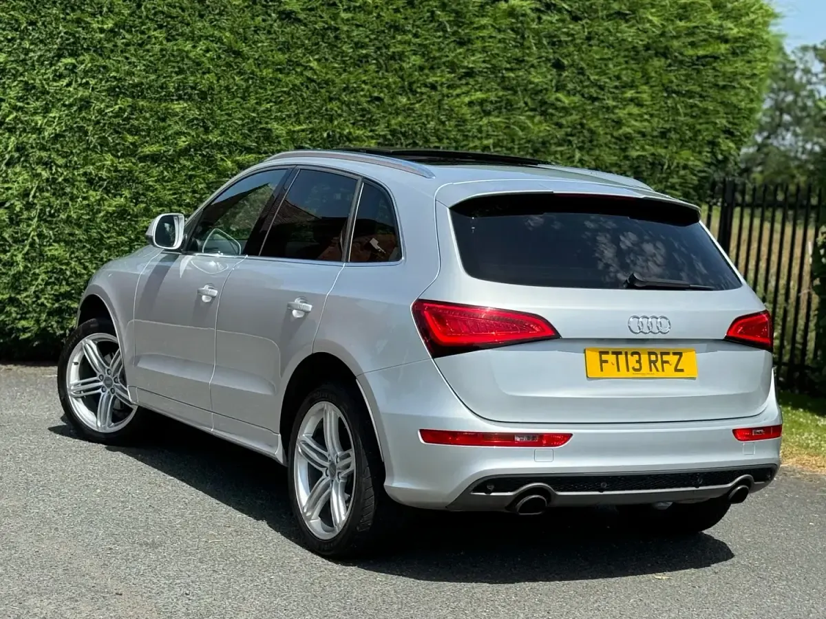 Used Audi Q5 S-Line 221 HP (162 kW) 2013 Silver SUV
