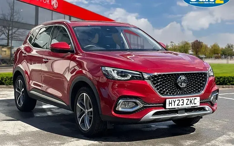 Używany MG HS Exclusive 162 KM (119 kW) 2023 SUV
