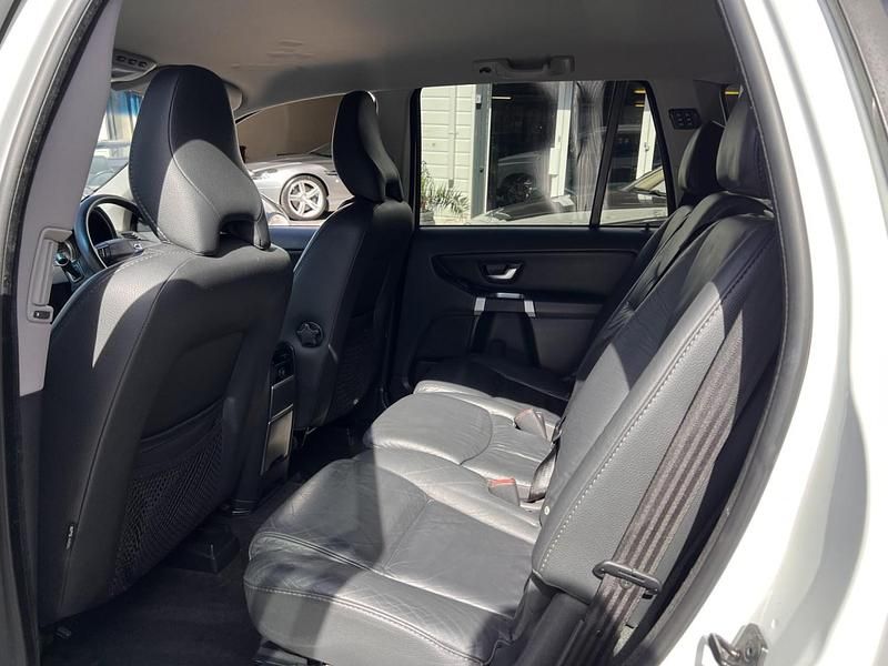 Usado Volvo XC90 SE Lux 2010 Branco SUV