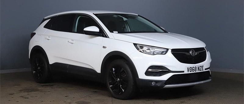 White Used 2018 Vauxhall Grandland X Sport SUV | £8,490 (Fair price) - Image 1/4