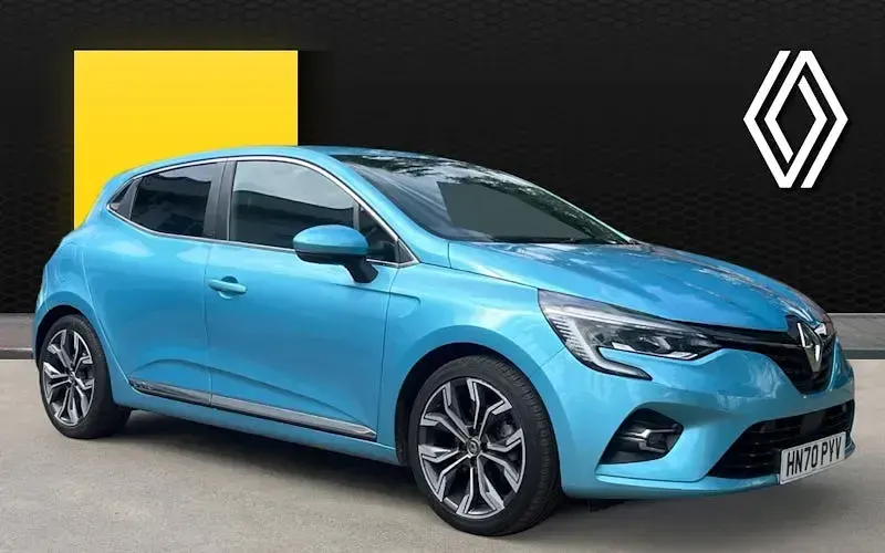 Used Renault Clio Version S 140 HP (102 kW) 2022 Hatchback