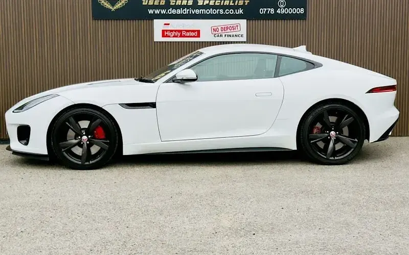 Used Jaguar F-Type R-Dynamic 300 HP (220 kW) 2018 White Coupe