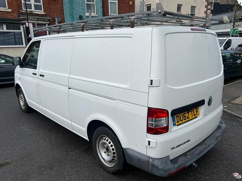 Used VW T5 102 HP (75 kW) 2012 White Van