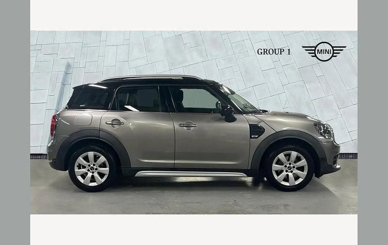 Used Mini Cooper Countryman 136 HP (100 kW) 2018 Silver SUV