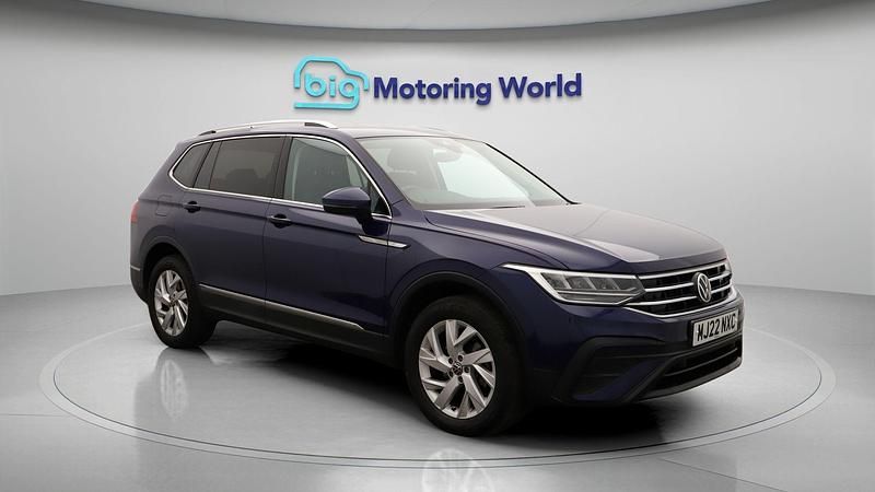 Used 2022 VW Tiguan Allspace S SUV | £23,800 (Fair price) - Image 1/4
