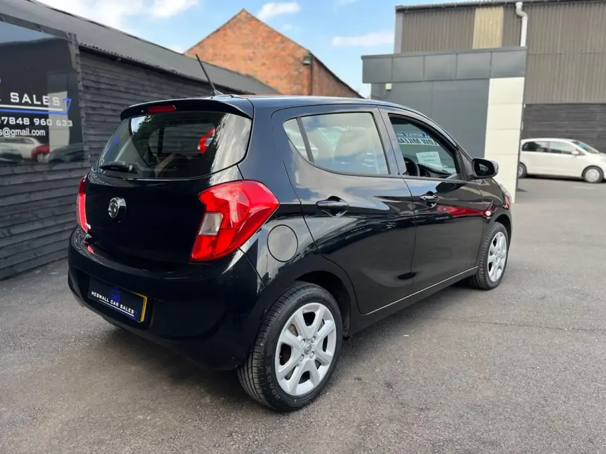 Used Vauxhall Viva 73 HP (53 kW) 2018 Black Hatchback