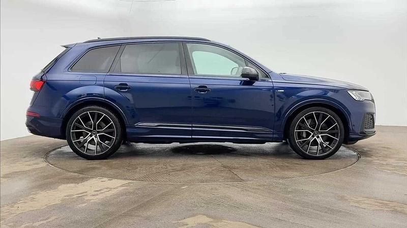 Used Audi Q7 S-Line 2023 Blue SUV
