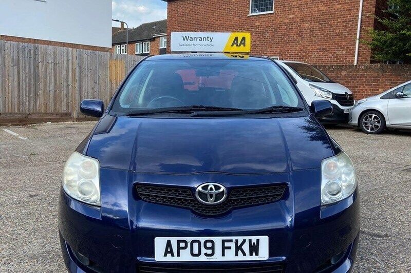 Used 2009 Toyota Auris | £3,495 (A bit pricey) - Image 1/1