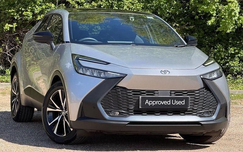 Second-hand Toyota C-HR Design 140 CP (102 kW) 2026 SUV