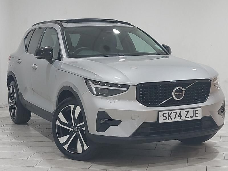 Silver Used 2024 Volvo XC40 Ultra SUV | £36,798 (Expensive) - Image 1/4