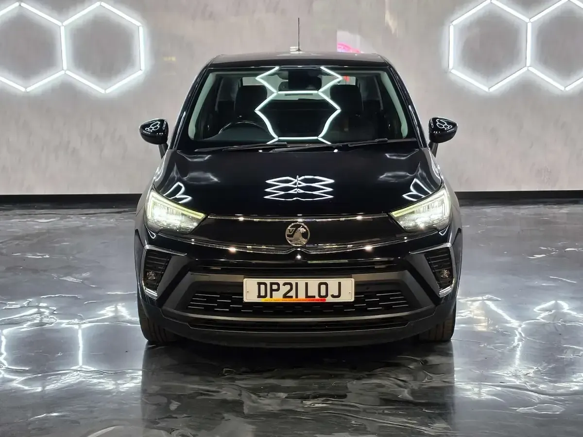 Used Vauxhall Crossland S 130 HP (95 kW) 2021 Black SUV