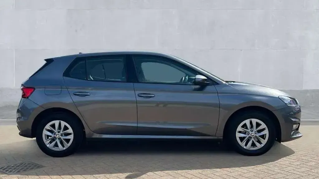 Used Skoda Fabia Comfort 80 HP (58 kW) 2022 Grey Hatchback