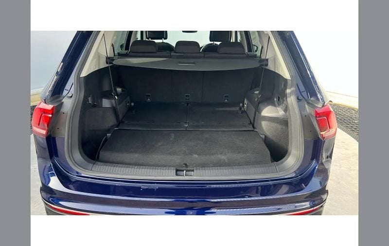 Used VW Tiguan Allspace Life 150 HP (110 kW) 2023 Blue SUV