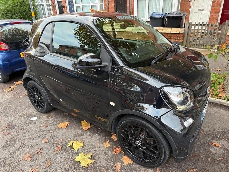 Black Used 2016 Smart ForTwo Coupé Coupe | £7,500 (Good price) - Image 1/4