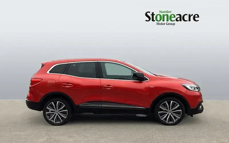 Used Renault Kadjar Signature 131 HP (96 kW) 2018 Red SUV