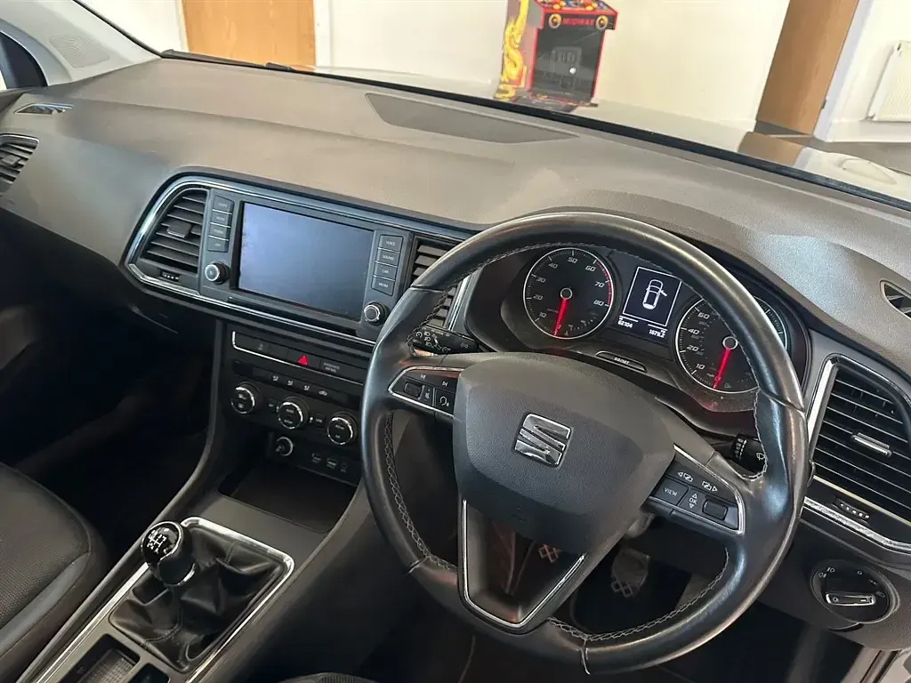 Used Seat Ateca Ecomotive 115 HP (84 kW) 2018 Grey SUV