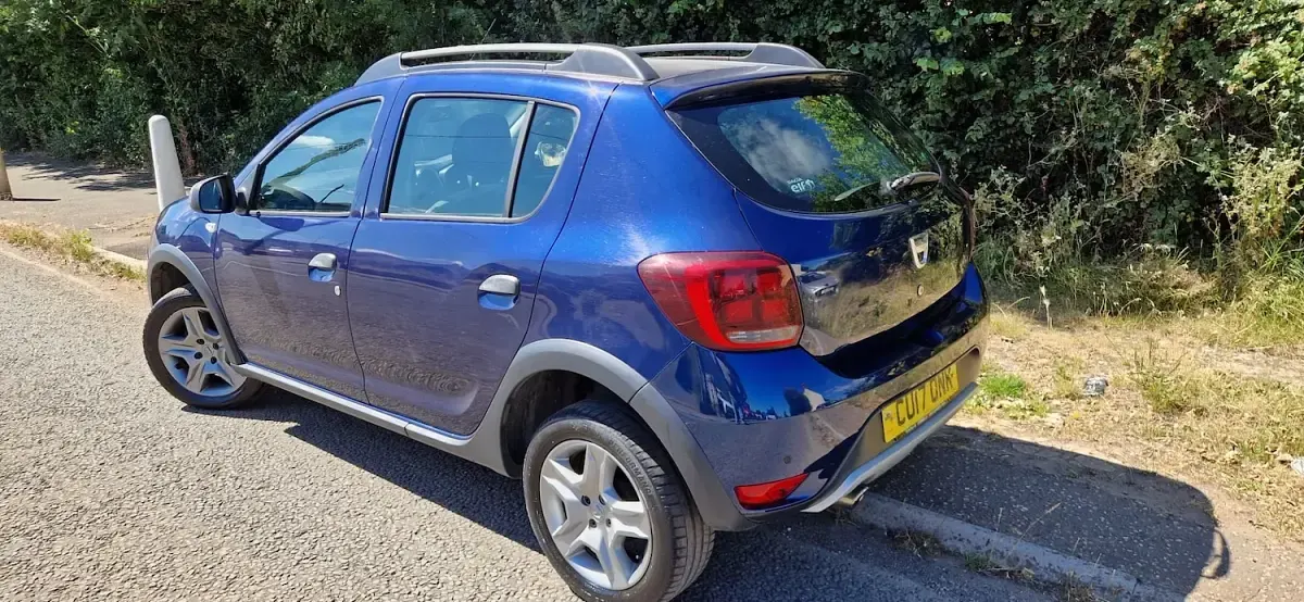 Used Dacia Sandero Ambiance 90 HP (66 kW) 2017 Blue Hatchback