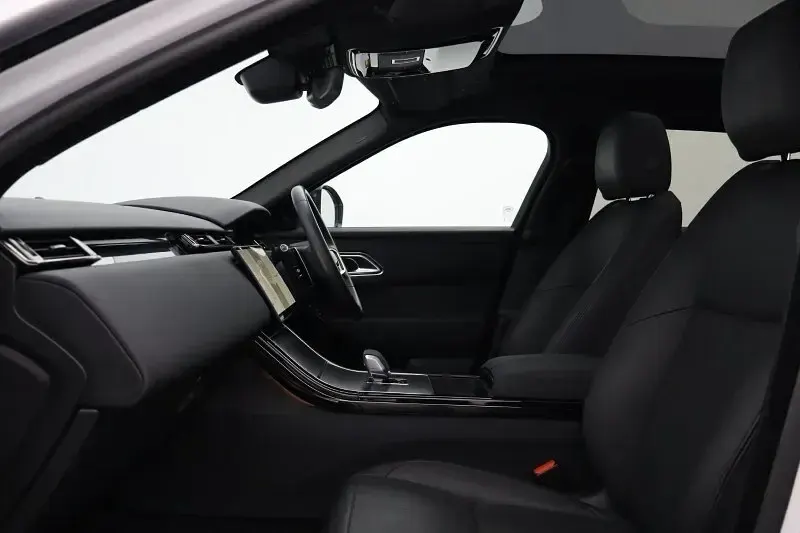 Used Land Rover Range Rover Velar SE Dynamic 201 HP (147 kW) 2023 White SUV