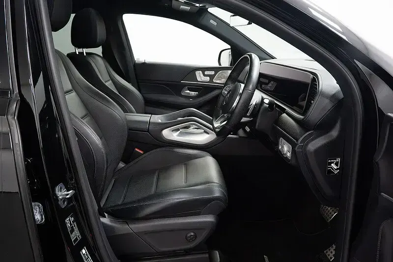 Used Mercedes GLE400 AMG Line Premium Plus 325 HP (239 kW) 2023 Black SUV