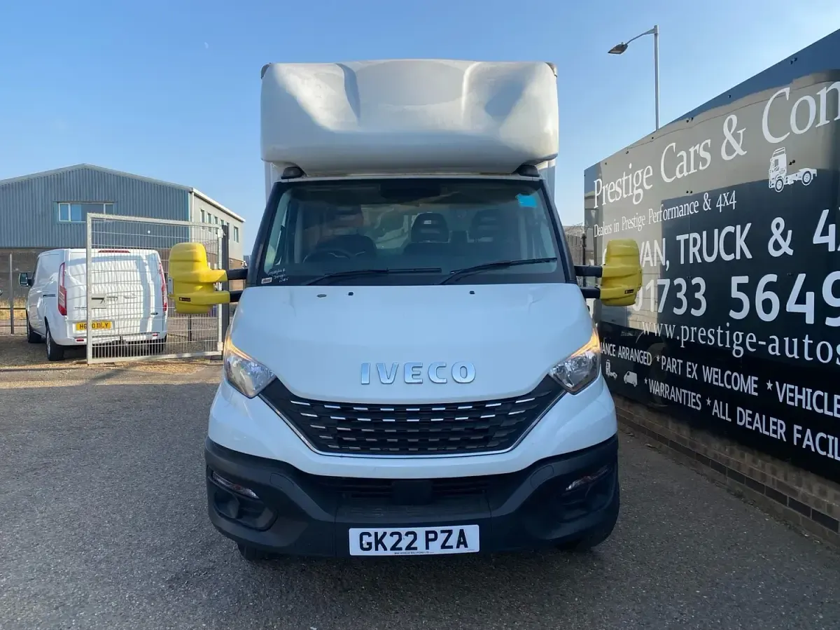 Used Iveco Daily 180 HP (132 kW) 2022 White Van