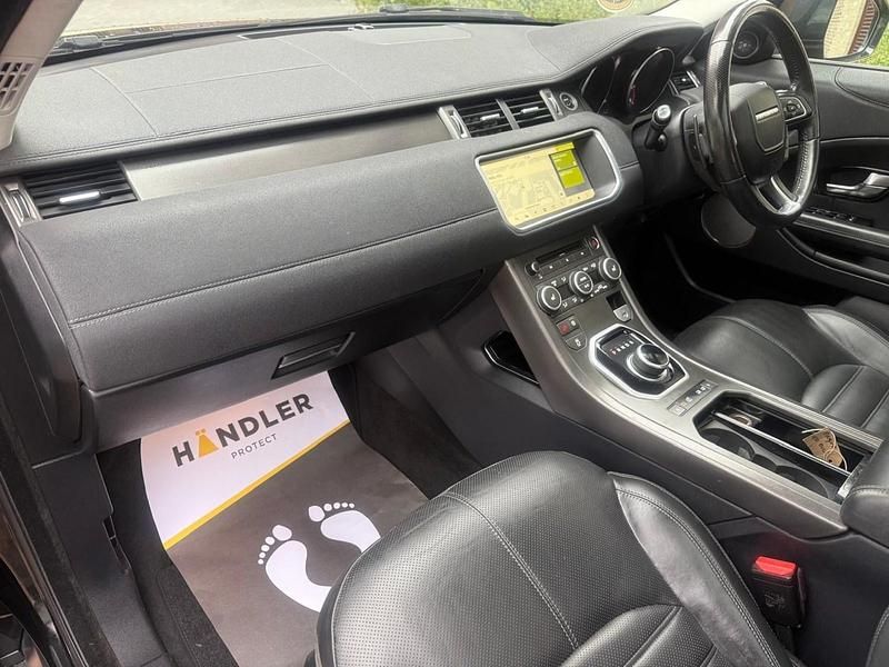 Used Land Rover Range Rover evoque HSE Dynamic 2018 Black Estate