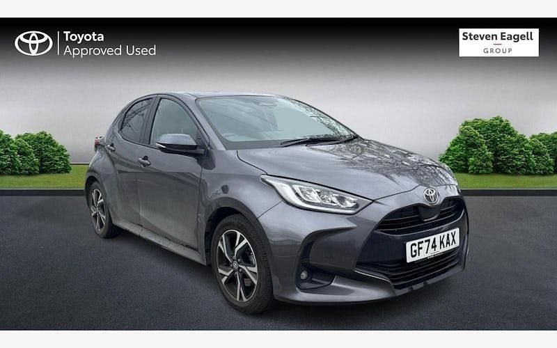 Used Toyota Yaris Hybrid Design 116 HP (85 kW) 2026 Hatchback