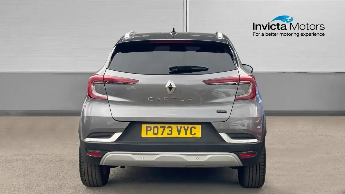 Used Renault Captur Techno 143 HP (105 kW) 2023 Other SUV