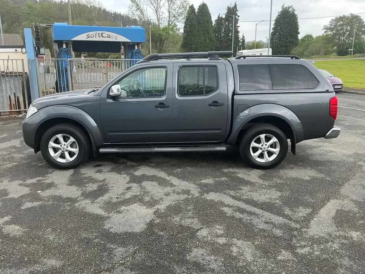 Used Nissan Navara Tekna 2012 Grey Pickup