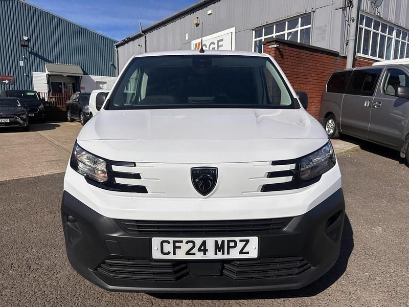 Used Peugeot Partner 2024 White MPV