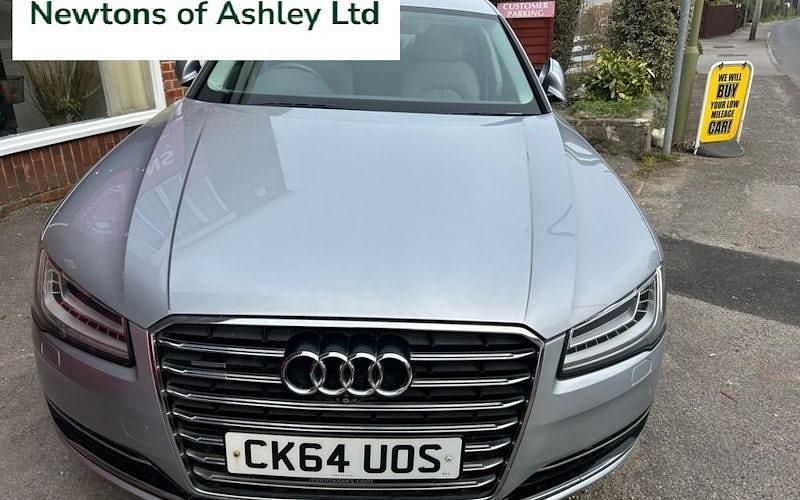 Used Audi A8 Sport 258 HP (189 kW) 2014 Silver Sedan