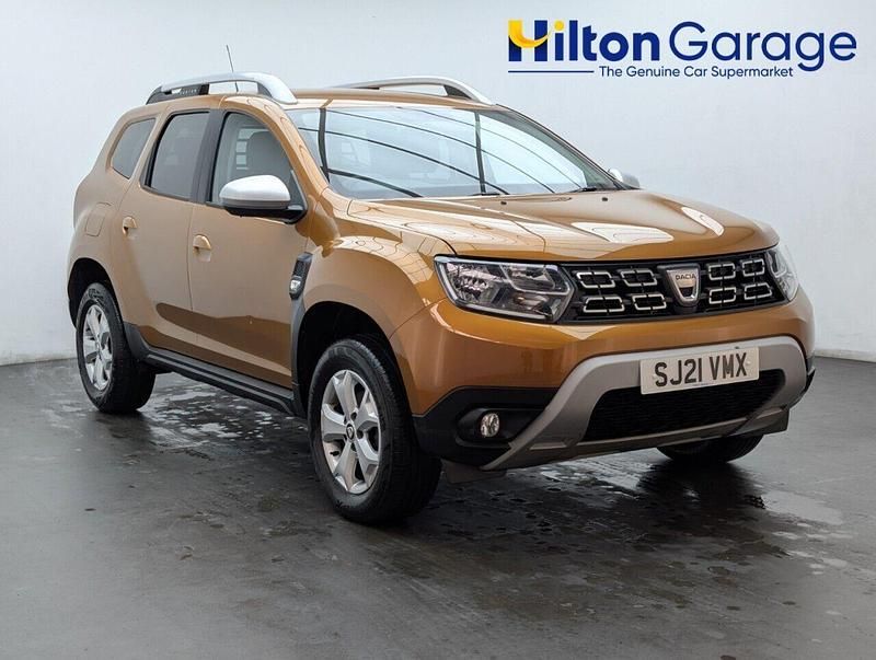 Orange Used 2021 Dacia Duster Comfort Hatchback | £11,050 (Fair price) - Image 1/4