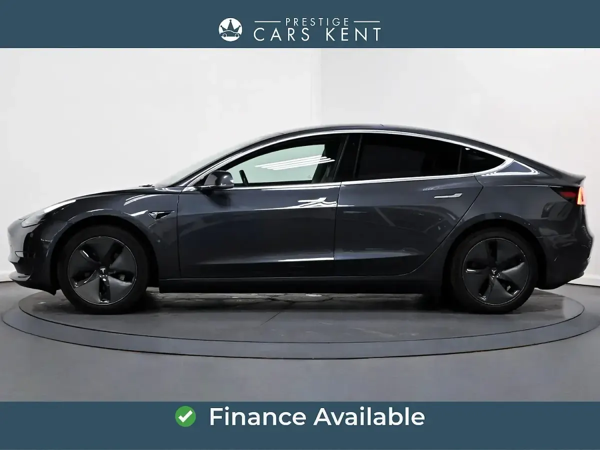 Used Tesla Model 3 Standard Range 239 kW (325 HP) 2019 Grey Sedan